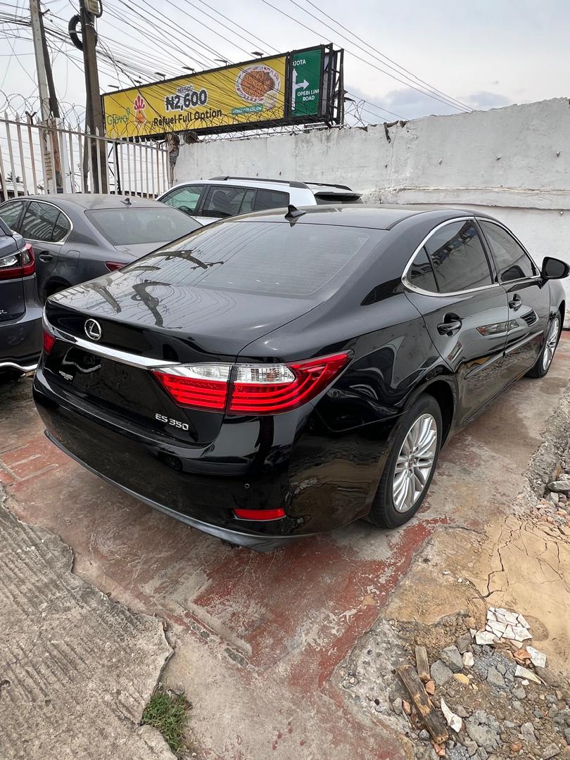 2014 Lexus ES350